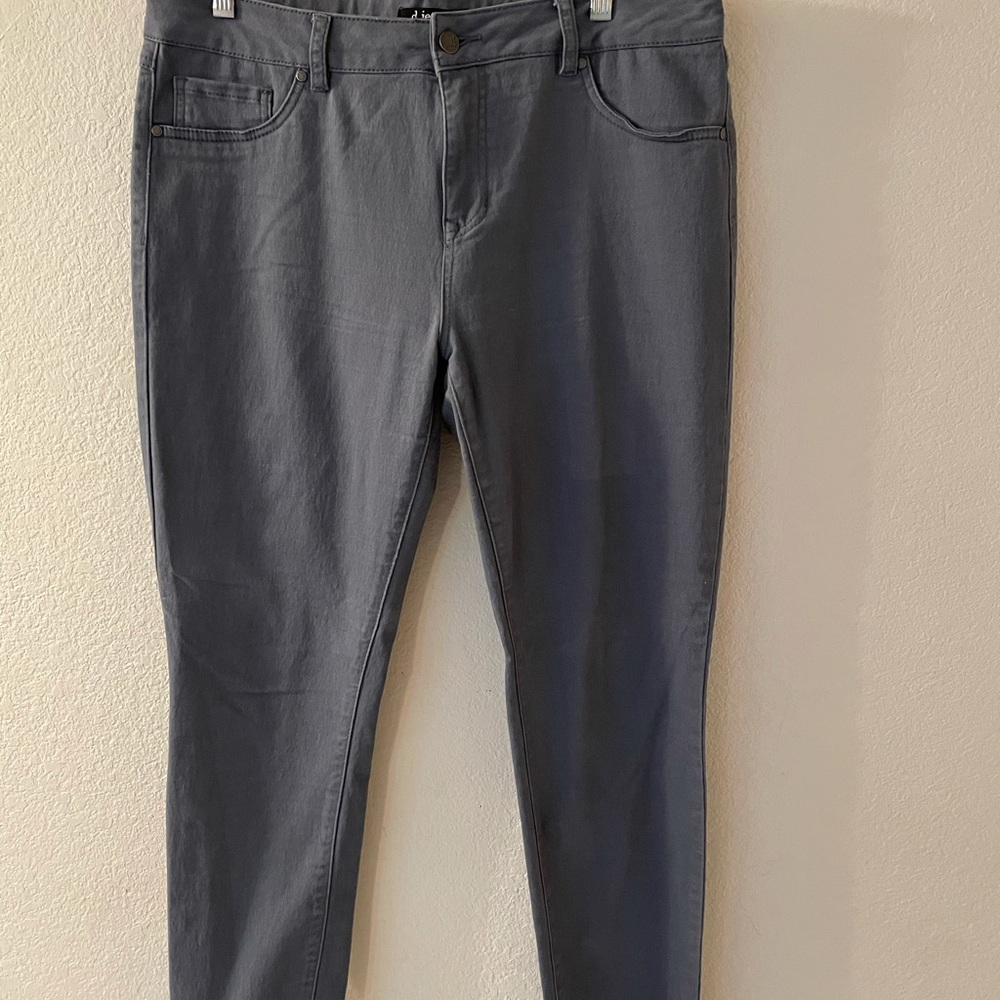 d. jeans gray stretch jeans